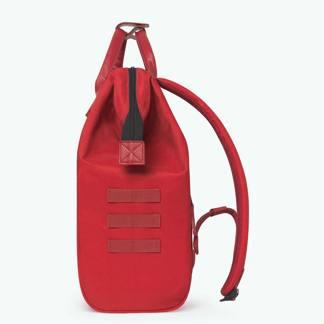 Cabaia Adventurer Akranes Medium Unisex Sırt Çantası