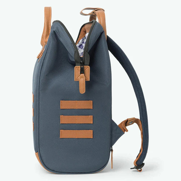 Cabaia Chicago Adventurer Lacivert Medium Unisex Sırt Çantası